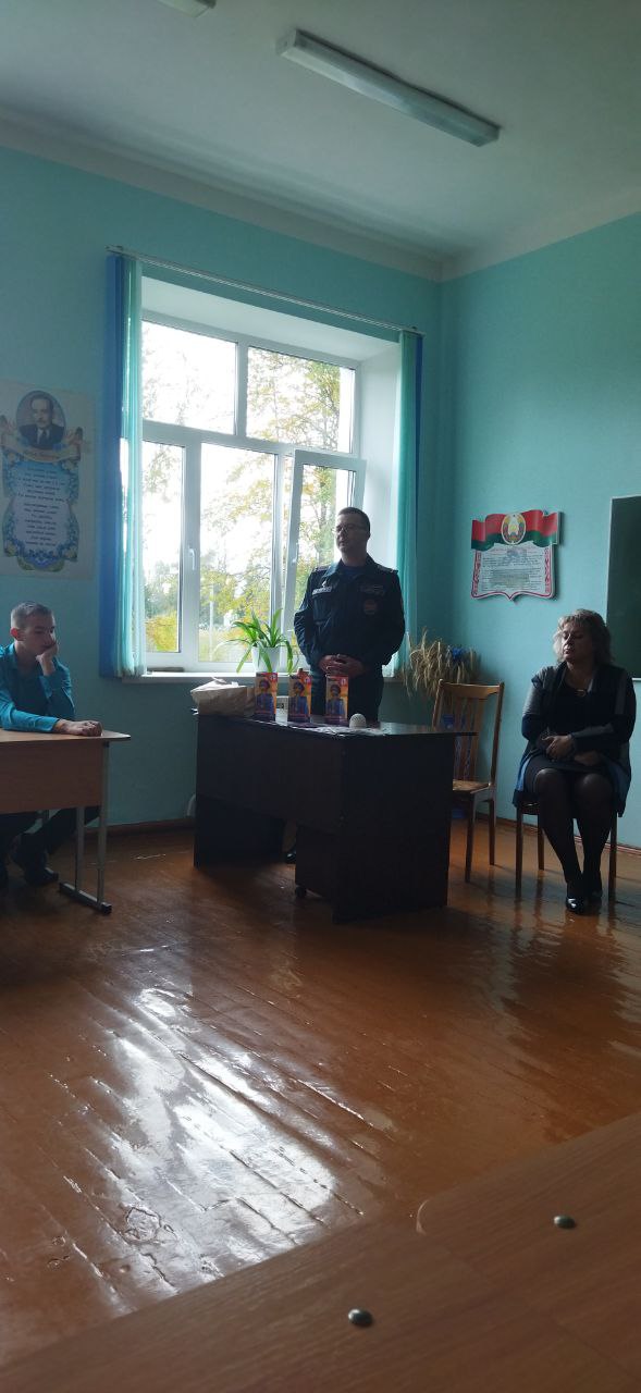 photo 2025 10 10 18 14 04