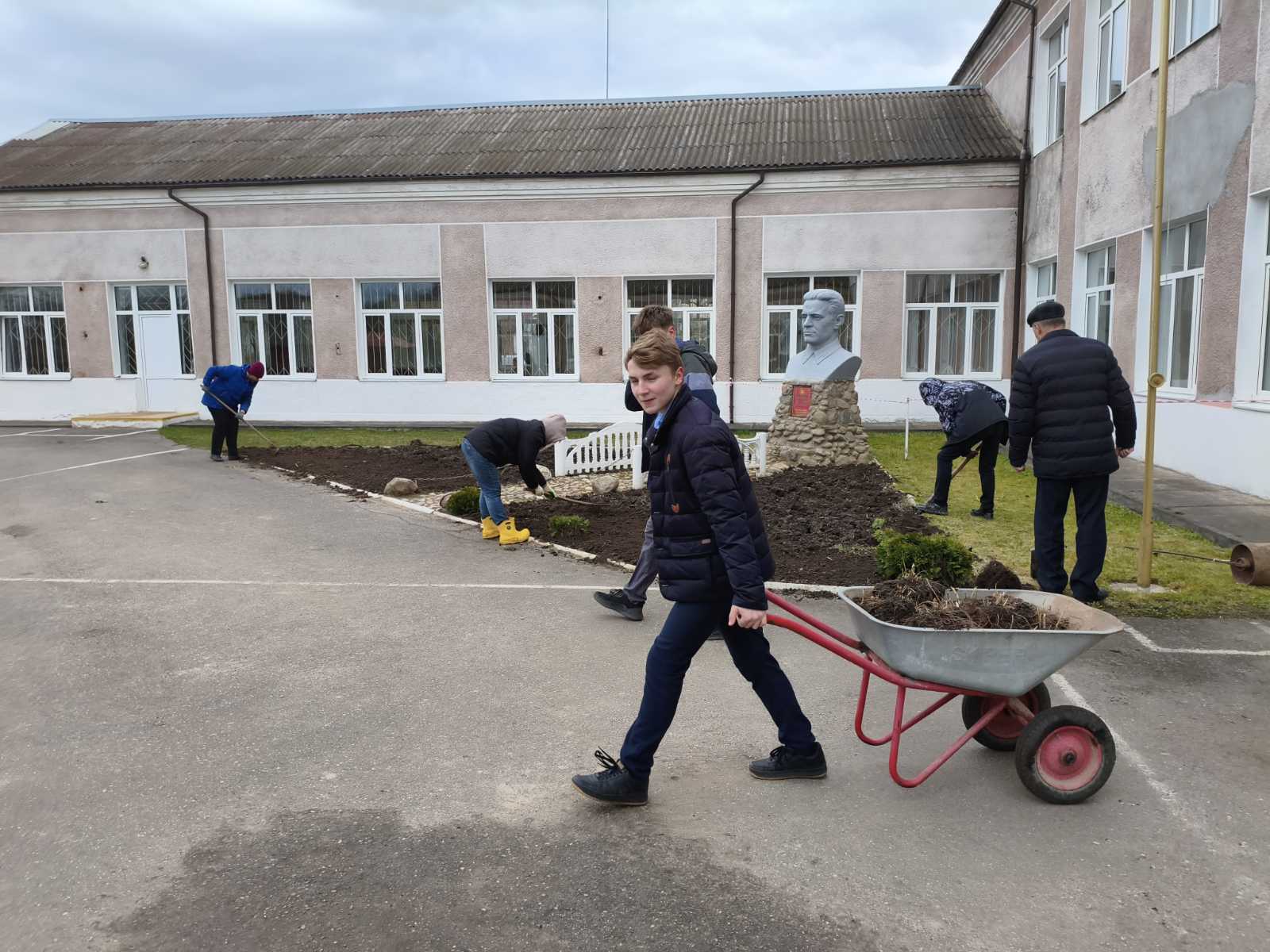 IMG 5fec9b85a1a3829fb43cc4b07b9253a6 V